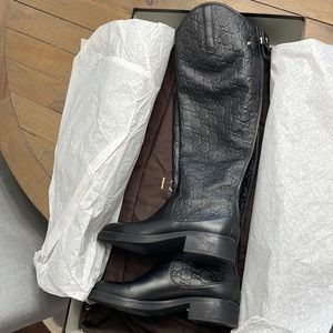 Authentic black Gucci maud leather guccissima riding boot. Size 37.5